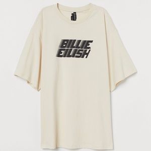Billie Eilish H&M Oversized tee